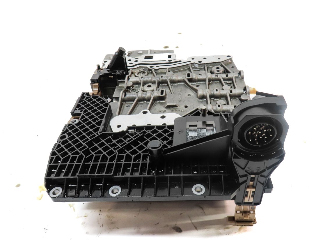 Thumbnail 4: 12-13 BMW X5 (E70) DIESEL 6HP-26 AUTOMATIC TRANSMISSION VALVE BODY & MECHATRONIC