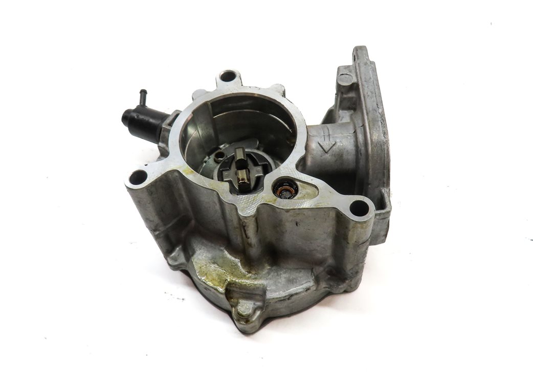 Thumbnail 5: 2015-2018 AUDI Q3 (8U) 2.0L CCTA TURBO ENGINE BRAKE VACUUM PUMP