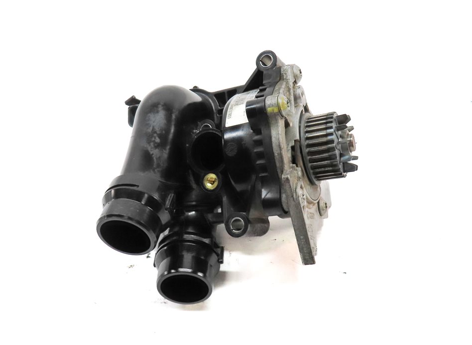 Thumbnail 2: 2008-2018 VW AUDI A3 A4 A5 A6 Q3 Q5 TT BEETLE JETTA 2.0L TURBO ENGINE WATER PUMP