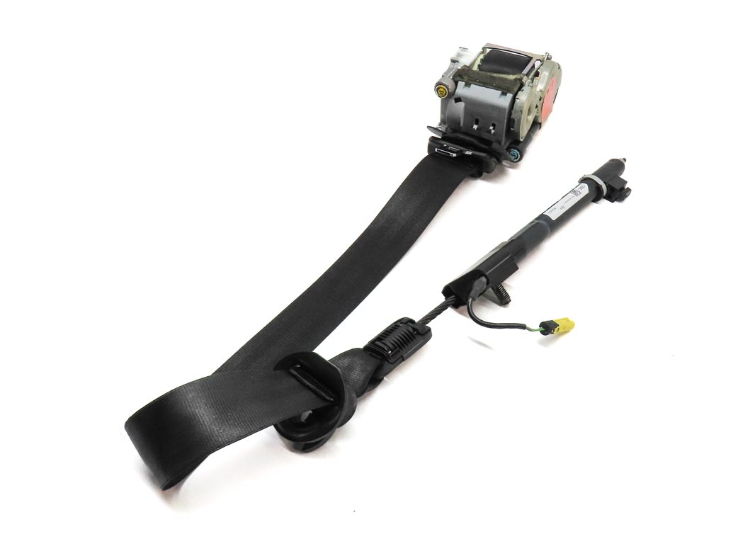 2015-2018 AUDI Q3 (8U) RIGHT FRONT PASSENGER SEAT SEATBELT RETRACTOR (Black)