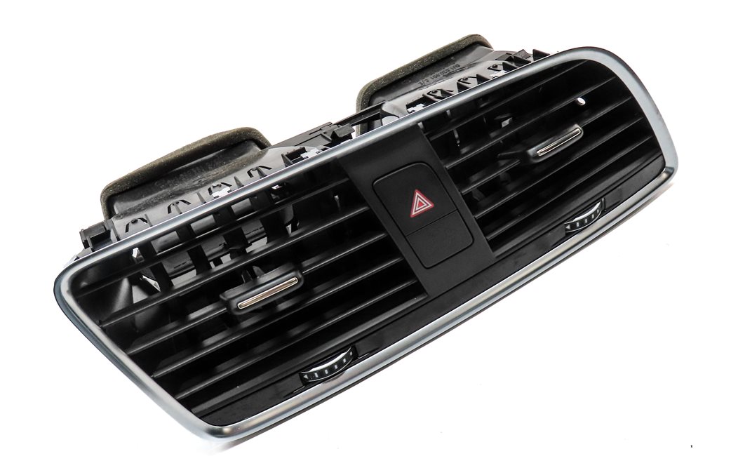 Thumbnail 3: 2018 AUDI Q3 (8U) FRONT CENTER DASH DUAL HEATER A/C AIR VENT
