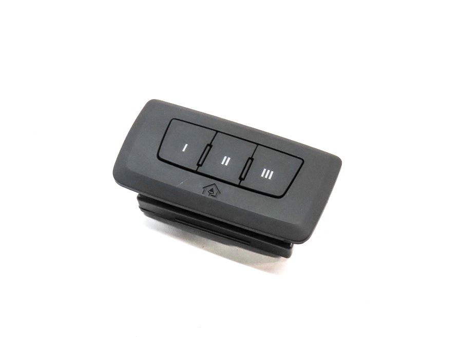 Thumbnail 1: 2018 AUDI Q3 (8U) HOMELINK GARAGE DOOR GATE OPENER SWITCH BUTTON
