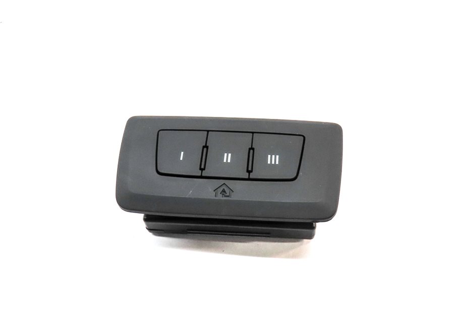 Thumbnail 2: 2018 AUDI Q3 (8U) HOMELINK GARAGE DOOR GATE OPENER SWITCH BUTTON