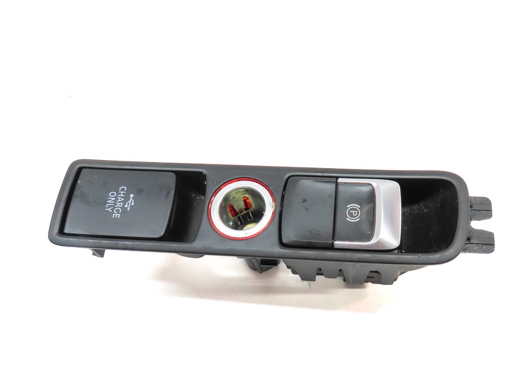 Thumbnail 4: 2018 AUDI Q3 (8U) PARKING BRAKE SWITCH w/ 12v SOCKET USB CHARGING PORT JACK