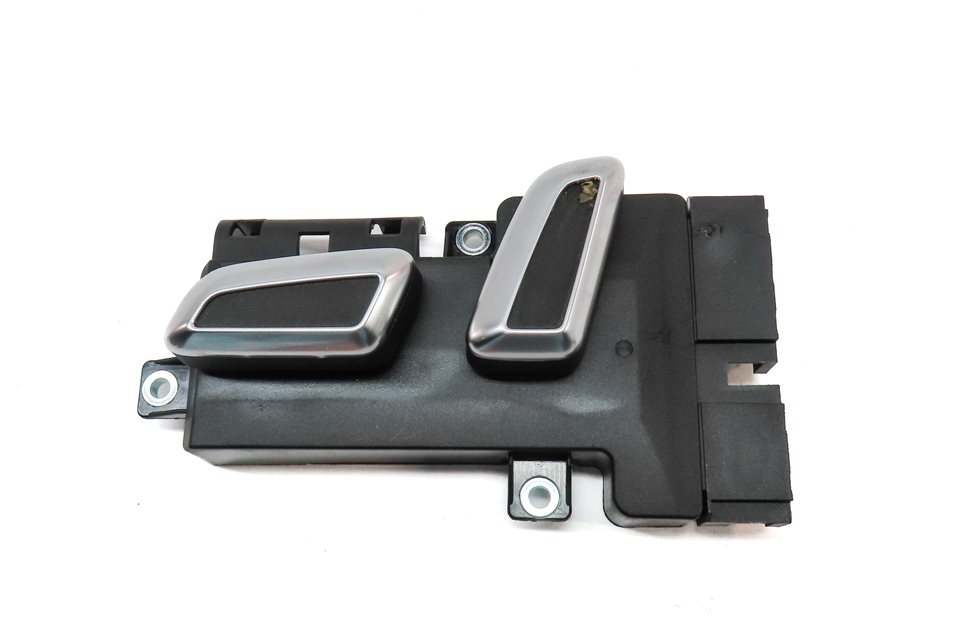 Thumbnail 7: 2018 AUDI Q3 (8U) FRONT LEFT DRIVER SEAT ADJUSTMENT LUMBAR ADJUST SWITCH BUTTON