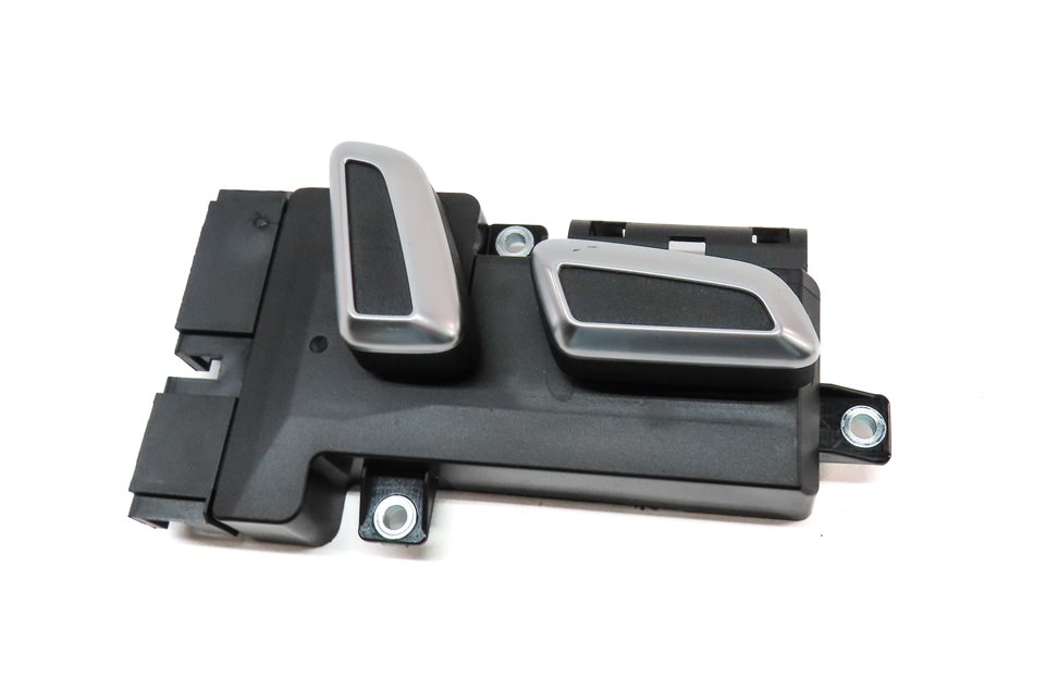 Thumbnail 7: 2018 AUDI Q3 (8U) FRONT RIGHT PASSENGER SEAT ADJUSTMENT LUMBAR ADJUST SWITCH