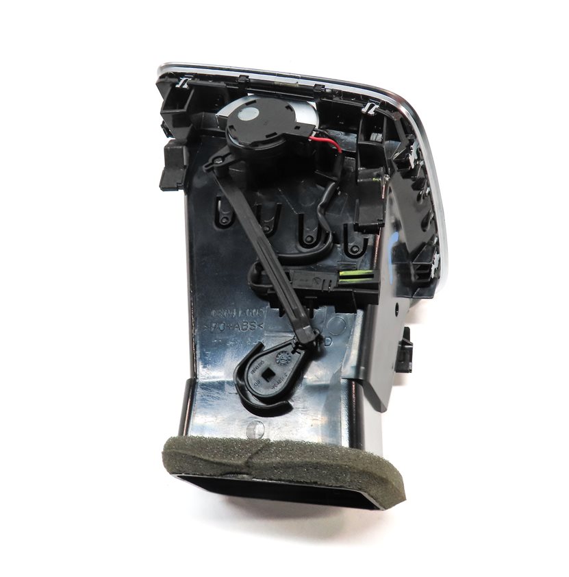 Thumbnail 5: 2018 AUDI Q3 (8U) FRONT LEFT DRIVER OUTER DASH HEATER A/C AIR VENT