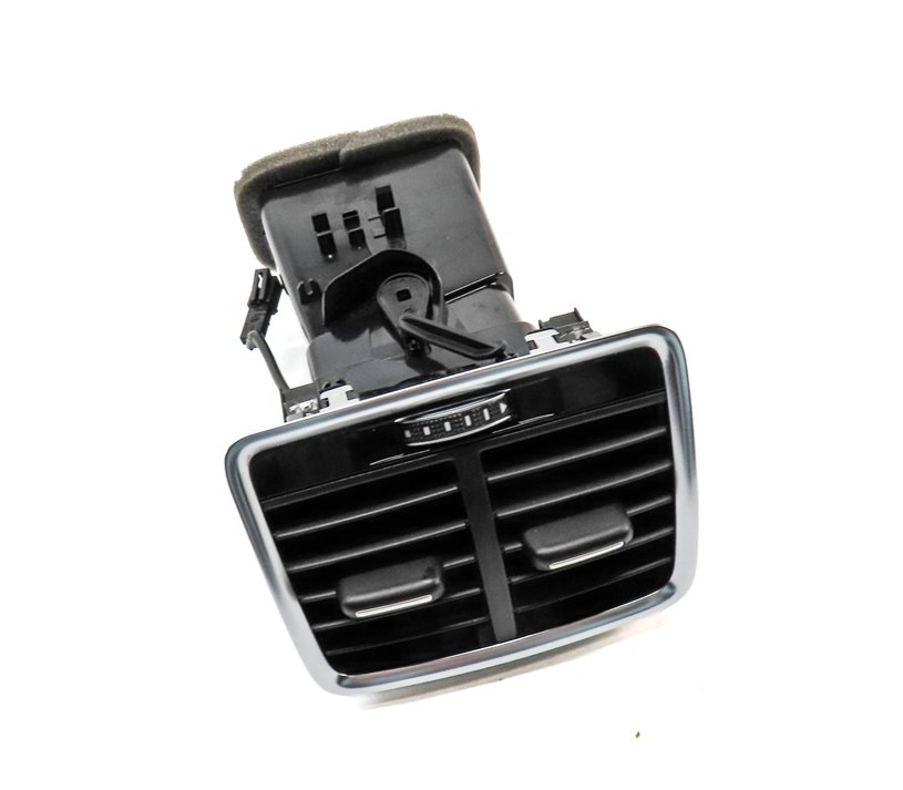 Thumbnail 1: 2018 AUDI Q3 (8U) REAR CENTER CONSOLE DUAL HEATER A/C AIR VENT