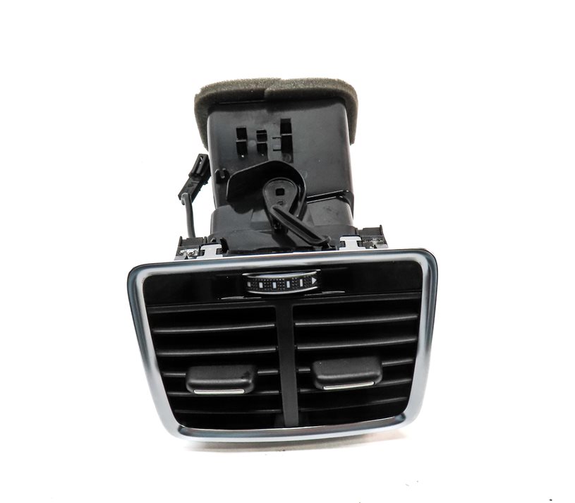 Thumbnail 2: 2018 AUDI Q3 (8U) REAR CENTER CONSOLE DUAL HEATER A/C AIR VENT