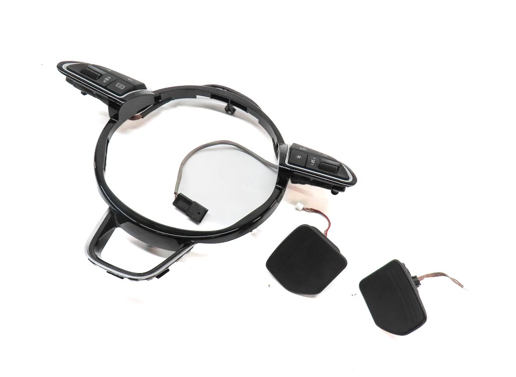 2018 AUDI Q3 (8U) STEERING WHEEL TRIM SWITCH BUTTON SET w/ PADDLES