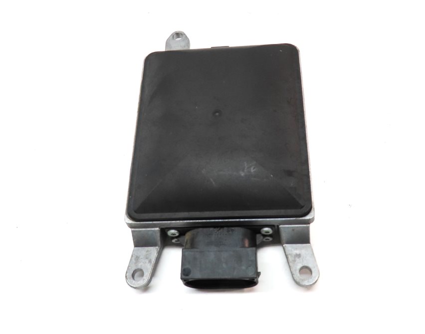 Thumbnail 5: 2015-2018 AUDI Q3 (8U) REAR LEFT DRIVER BLIND SPOT RADAR SENSOR MODULE