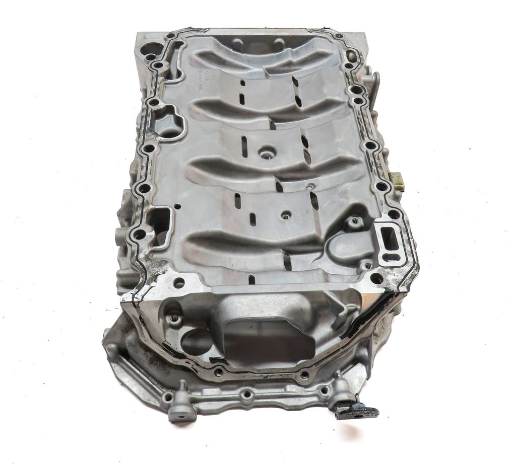 Thumbnail 5: 2009-2018 VW EOS TIGUAN AUDI Q3 (8U) 2.0L TURBO ENGINE UPPER OIL PAN CRADLE