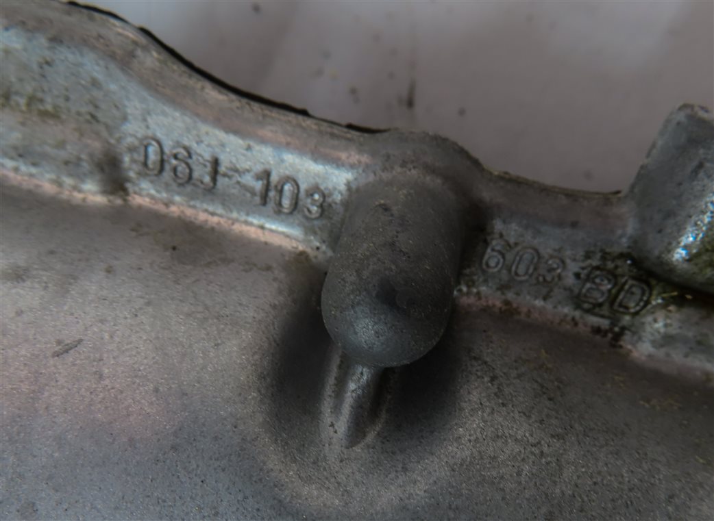 Thumbnail 8: 2009-2018 VW EOS TIGUAN AUDI Q3 (8U) 2.0L TURBO ENGINE UPPER OIL PAN CRADLE