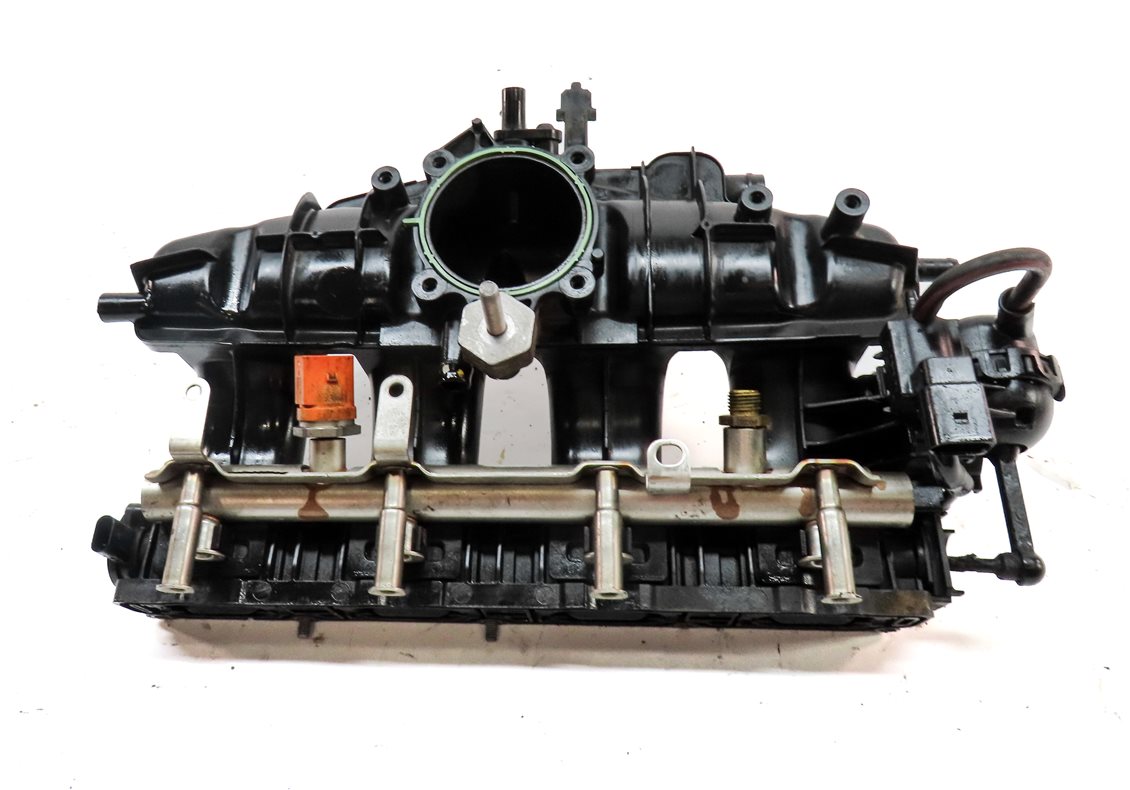 Thumbnail 2: 08-18 VW BEETLE JETTA PASSAT AUDI A3 Q3 (8P 8U) 2.0L CCTA CBFA INTAKE MANIFOLD