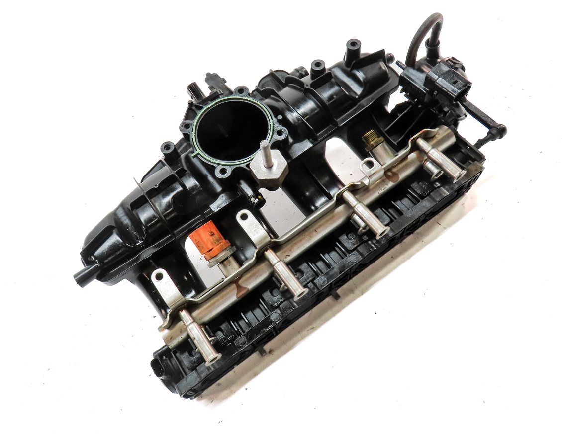 Thumbnail 3: 08-18 VW BEETLE JETTA PASSAT AUDI A3 Q3 (8P 8U) 2.0L CCTA CBFA INTAKE MANIFOLD