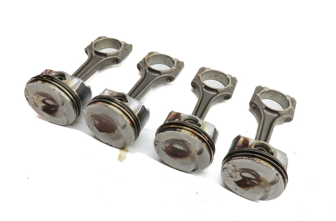 Thumbnail 1: 2015-2018 AUDI Q3 (8U) 2.0L CCTA TURBO ENGINE PISTON w/ CONNECTING ROD SET/4