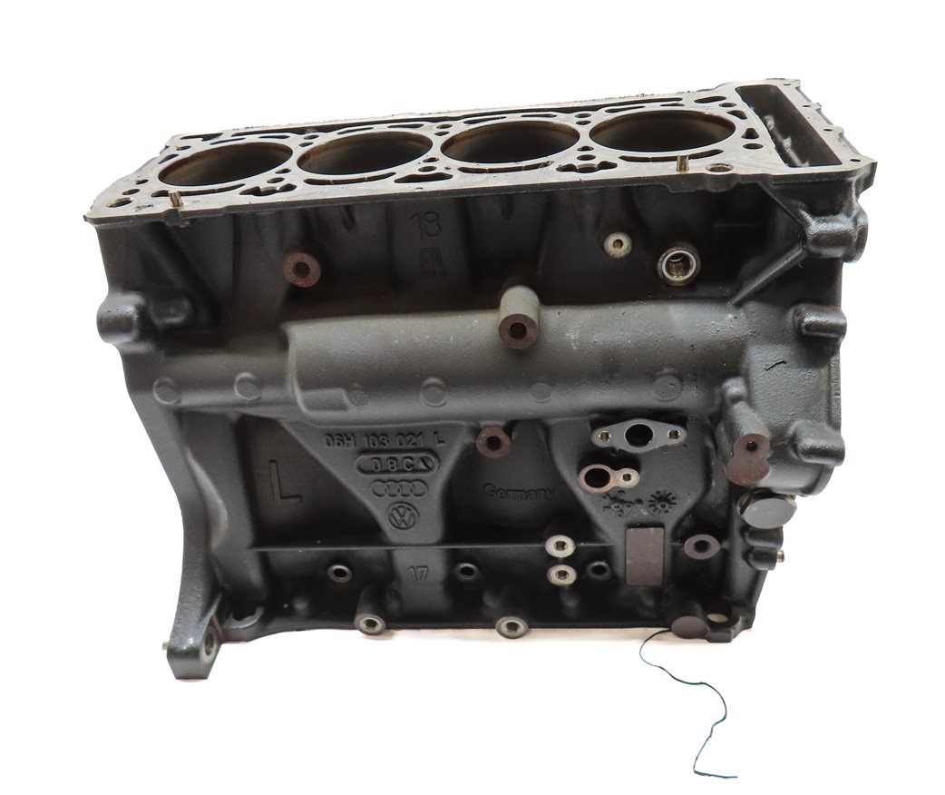 Thumbnail 2: 2014-2018 AUDI Q3 (8U) VW CC EOS TIGUAN 2.0L TURBO ENGINE CYLINDER BLOCK BARE
