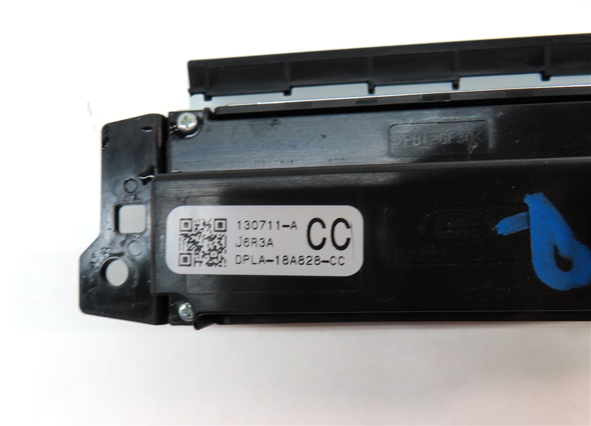 Thumbnail 4: 2014 RANGE ROVER SPORT (L494) FRONT RIGHT DASH SCREEN TOUCH CONTROL MODULE