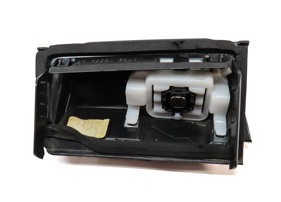 Thumbnail 5: 2014-2015 RANGE ROVER SPORT (L494) REAR TRUNK SURROUND VIEW CAMERA