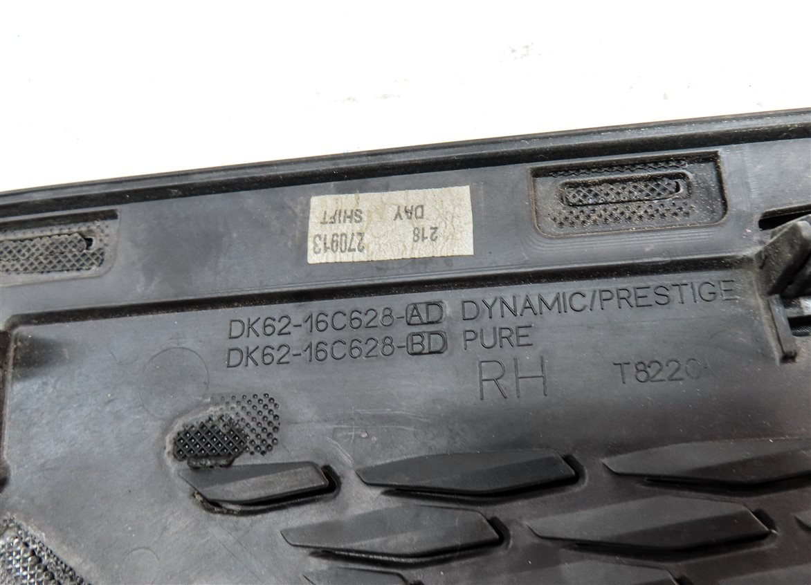 Thumbnail 6: 2014 RANGE ROVER SPORT (L494) FRONT RIGHT PASSENGER HOOD AIR VENT GRILLE TRIM