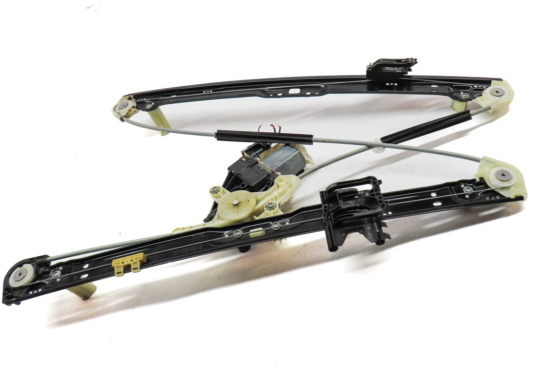 Thumbnail 2: 2014-2020 RANGE ROVER SPORT (L494) REAR RIGHT DOOR WINDOW REGULATOR w/ MOTOR