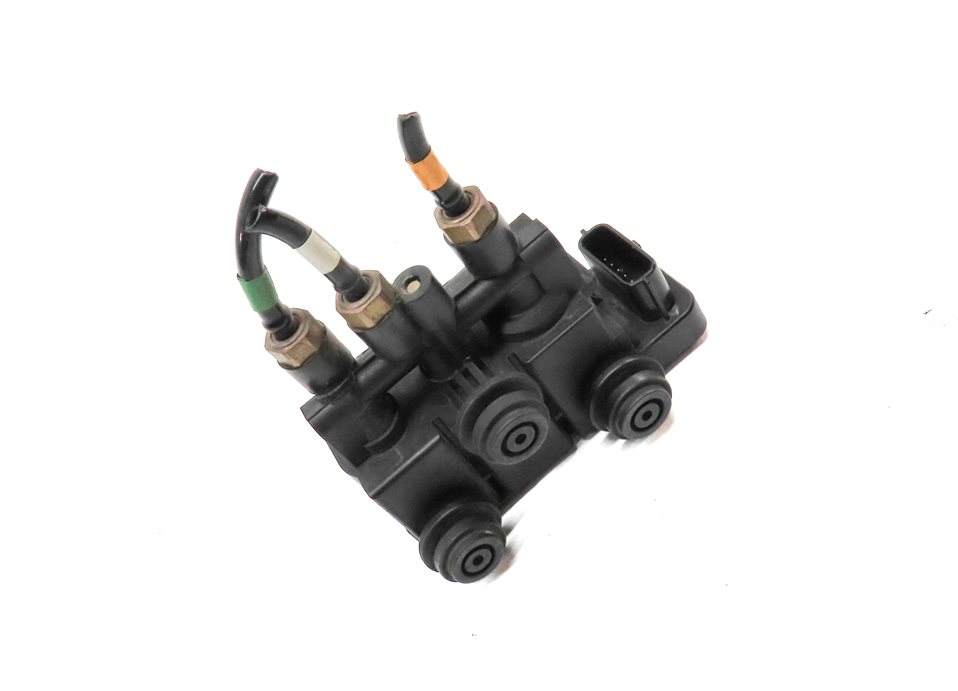 Thumbnail 3: 2014 RANGE ROVER SPORT (L494) AIR SUSPENSION CONTROL VALVE BLOCK