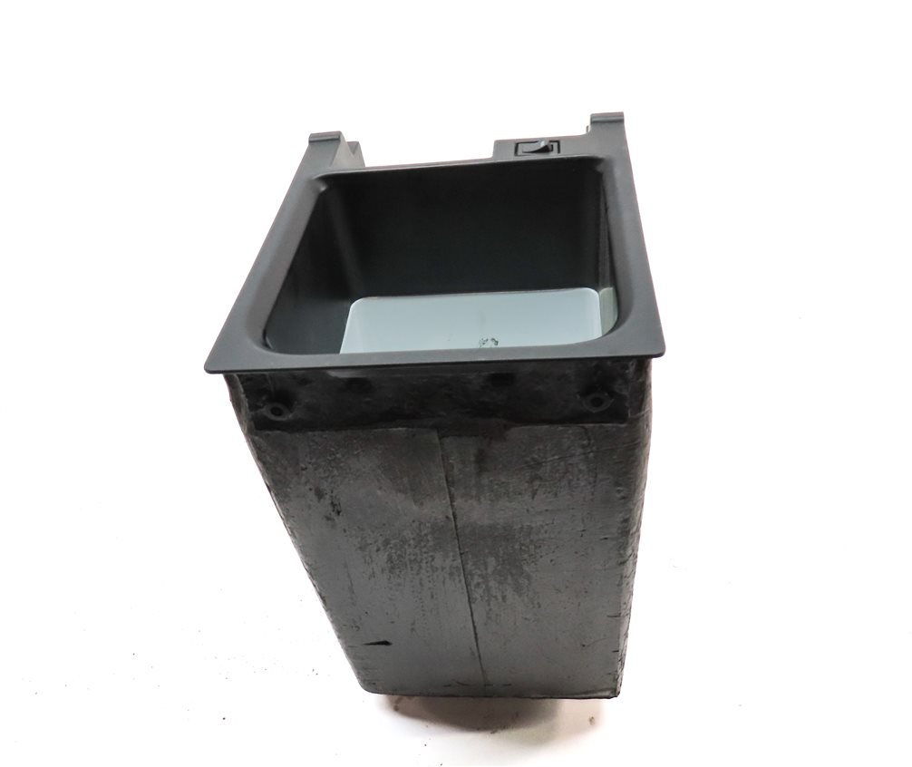 Thumbnail 7: 14-20 ROVER SPORT (L494) FRONT CENTER CONSOLE REFRIGEATOR BOX COOLER COMPARTMENT