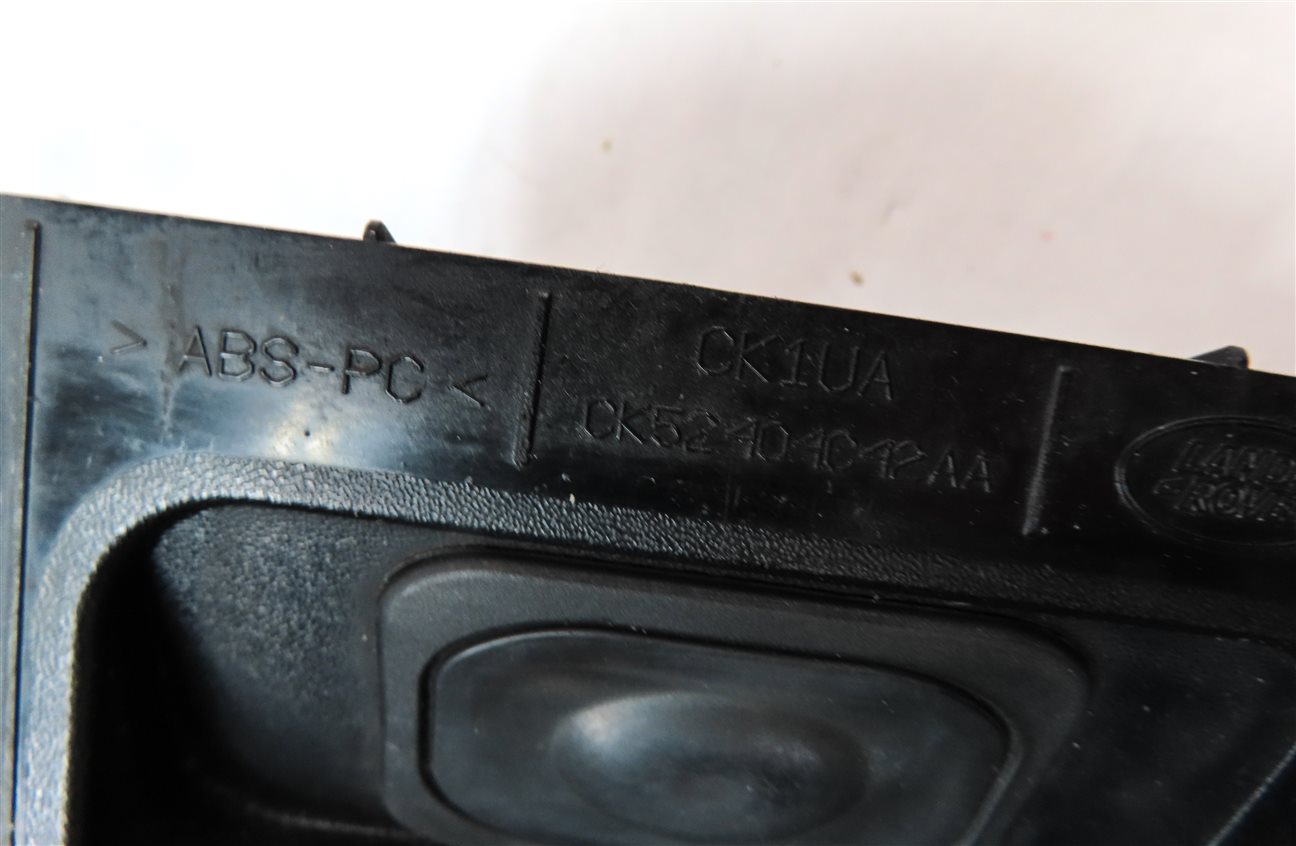 Thumbnail 7: 14 RANGE ROVER SPORT L494 REAR HATCH TAILGATE LID HANDLE w/LICENSE PLATE LIGHTS