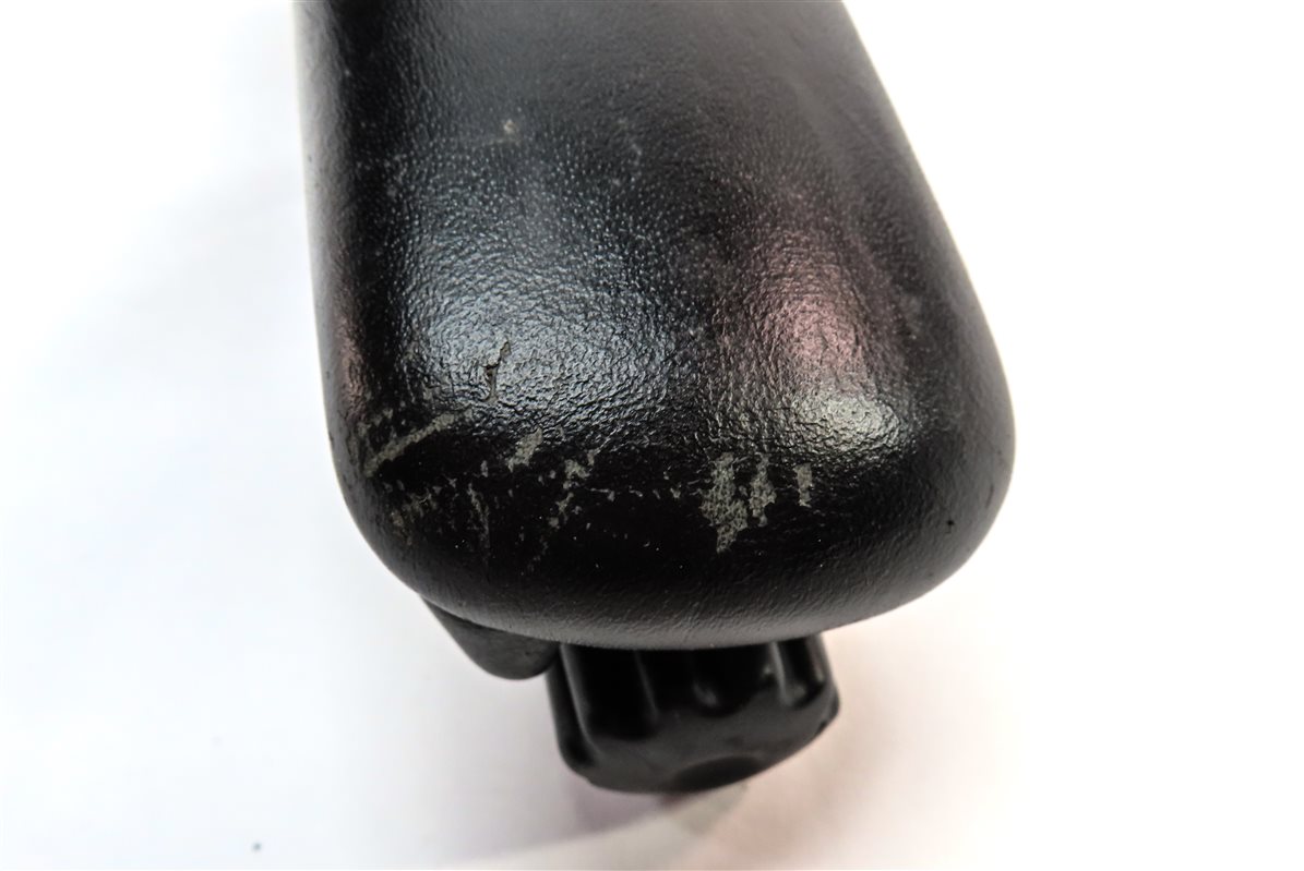 Thumbnail 6: 13-20 RANGE ROVER SPORT DISCOVERY (L405 L462 L494) FRONT RIGHT ARMREST (Black)