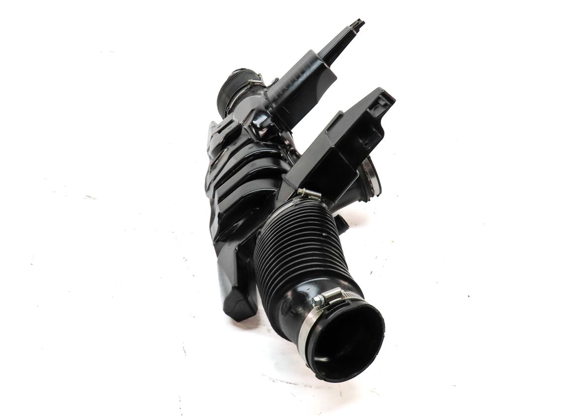 Thumbnail 4: 2014 RANGE ROVER SPORT (L494) 3.0L SUPER ENGINE AIR INTAKE RESONATOR TUBE PIPE