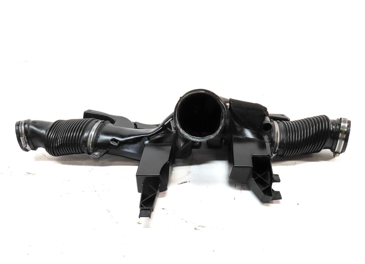 Thumbnail 6: 2014 RANGE ROVER SPORT (L494) 3.0L SUPER ENGINE AIR INTAKE RESONATOR TUBE PIPE