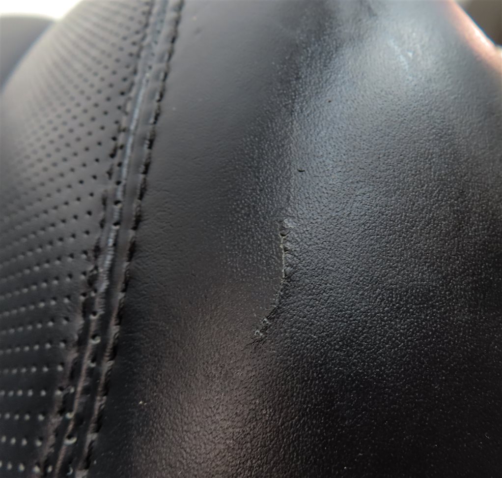 Thumbnail 8: 2014 ROVER SPORT (L494) FRONT RIGHT PASSENGER UPPER HEATED SEAT CUSHION (Black)
