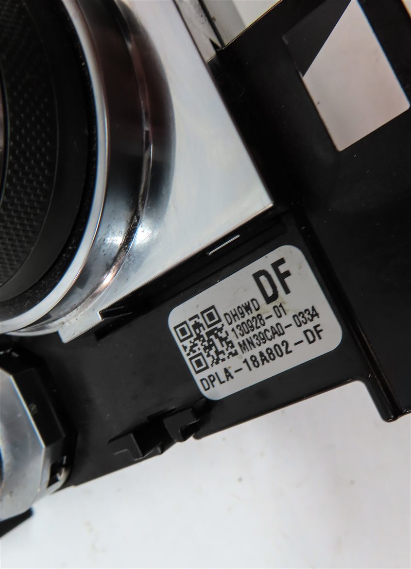Thumbnail 7: 14-15 RANGE ROVER SPORT (L405 L494) FRONT HEATER A/C TEMPERATURE RADIO CONTROL