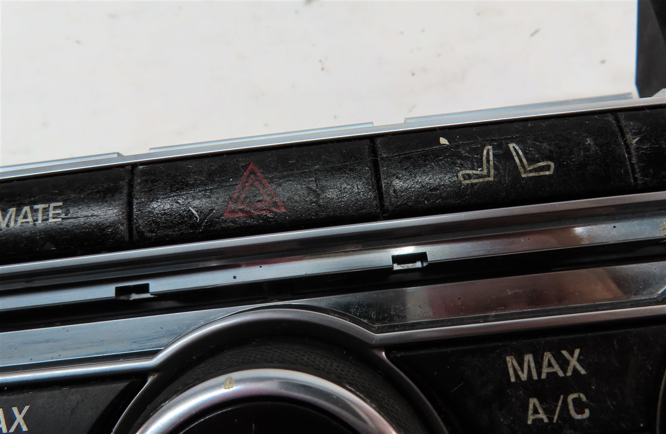 Thumbnail 8: 14-15 RANGE ROVER SPORT (L405 L494) FRONT HEATER A/C TEMPERATURE RADIO CONTROL