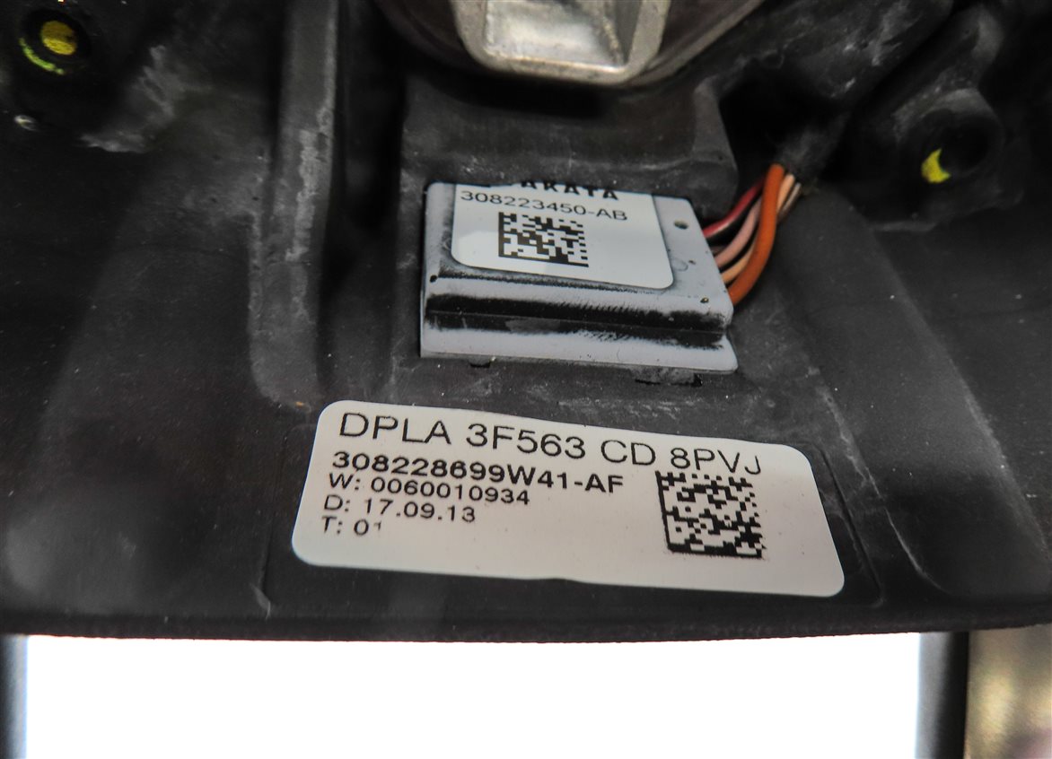 Thumbnail 6: 2014-2022 RANGE ROVER SPORT (L494) DRIVER HEATED STEERING WHEEL w/ SWITCHES
