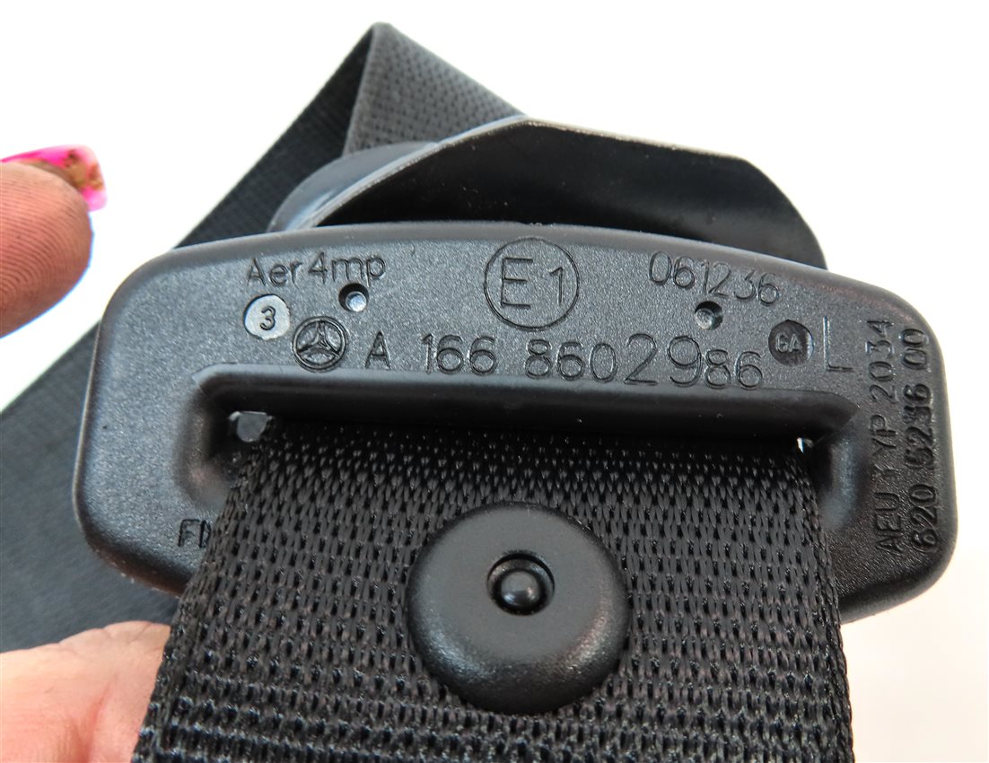 Thumbnail 5: 2012 MERCEDES ML350 (W166) REAR LEFT SEAT SEATBELT BELT RETRACTOR (Black)