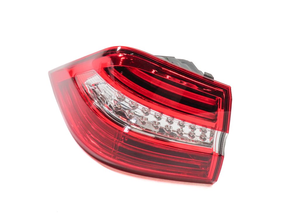 12-15 MERCEDES ML CLASS (W166) LEFT DRIVER REAR LED TAILLIGHT BRAKE LIGHT LAMP