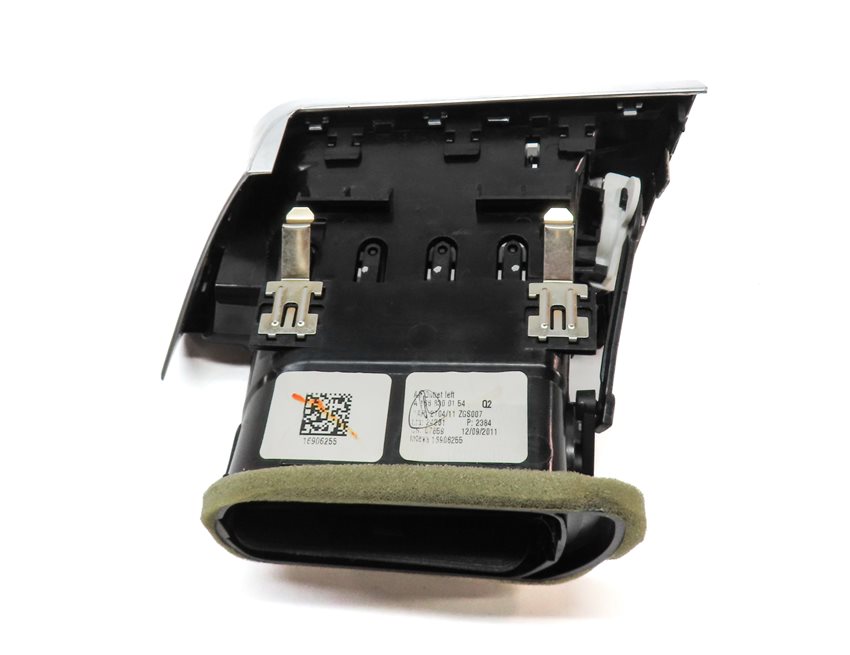 Thumbnail 5: 2012 MERCEDES ML350 (W166) FRONT LEFT DRIVER DASH HEAT AIR AC VENT (Black)
