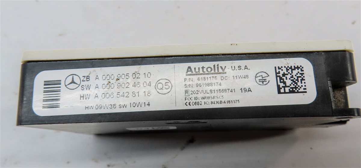 Thumbnail 5: 2012 MERCEDES ML350 (W166) REAR DRIVER ASSIST BLIND SPOT RADAR SENSOR MODULE