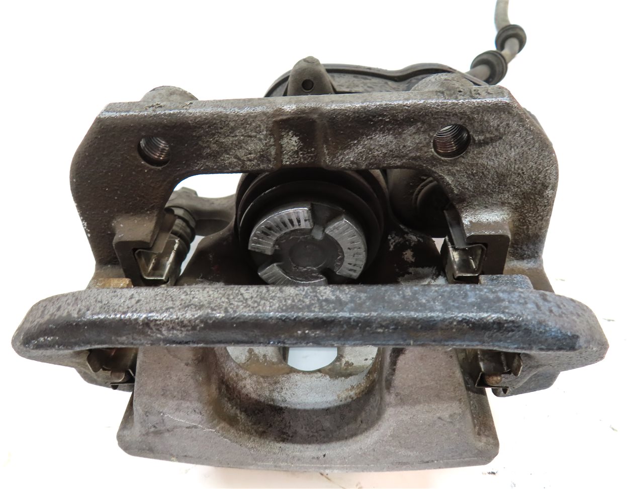 Thumbnail 7: 2012-2018 MERCEDES GLE300D GLE350 ML250 ML350 (W166) RIGHT REAR BRAKE CALIPER
