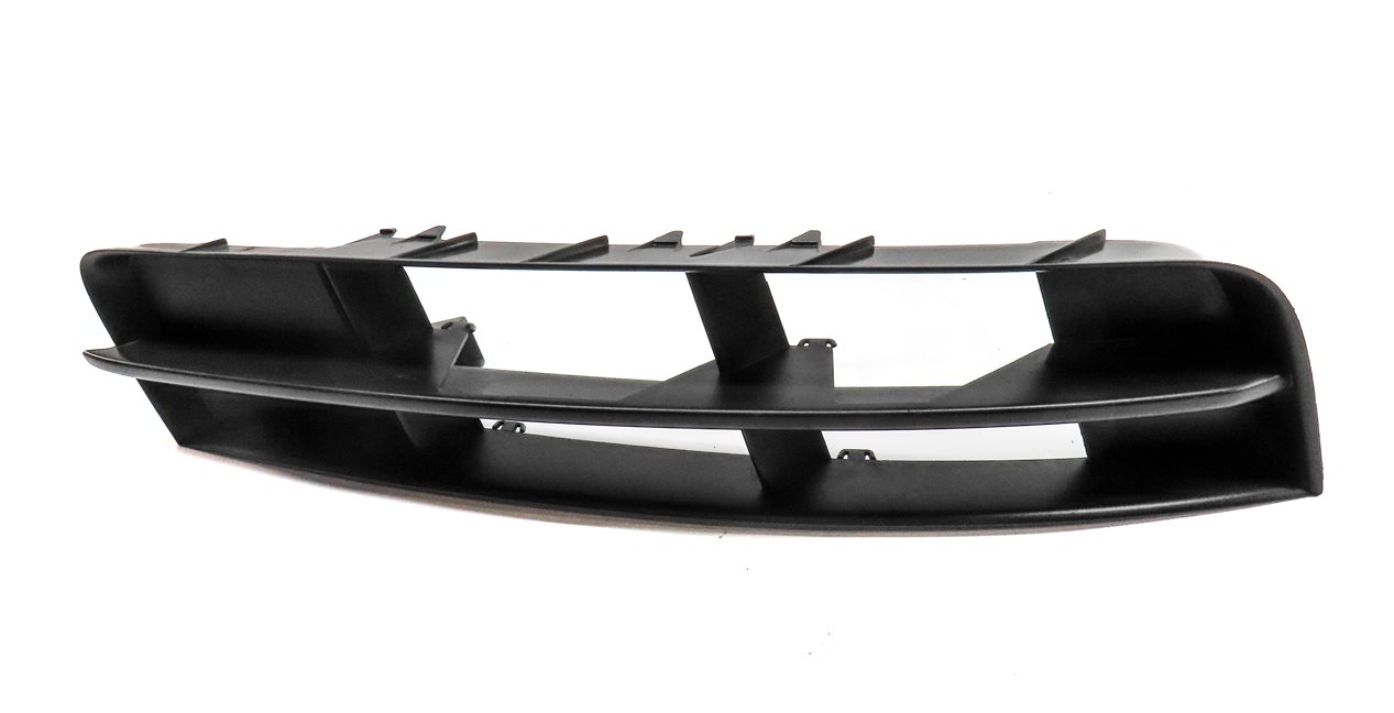 Thumbnail 4: 2014 AUDI Q7 (4L) FRONT RIGHT PASSENGER LOWER BUMPER END GRILLE TRIM (BLACK)