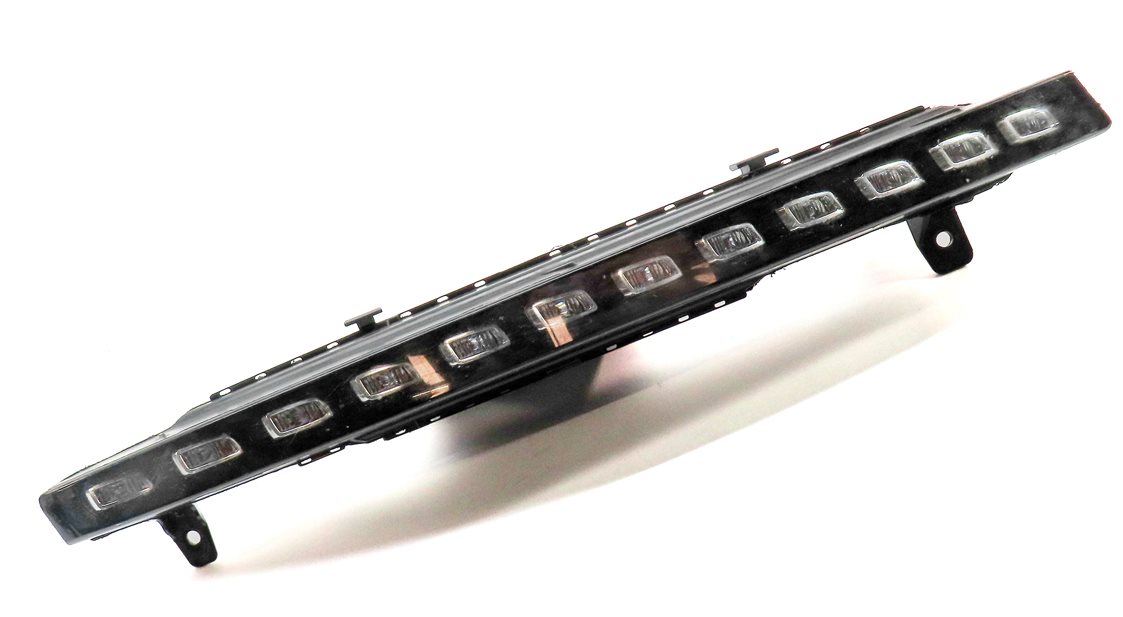 Thumbnail 4: 2010-2015 AUDI Q7 (4L) RIGHT FRONT PASSENGER TURN SIGNAL MARKER LIGHT LAMP (LED)