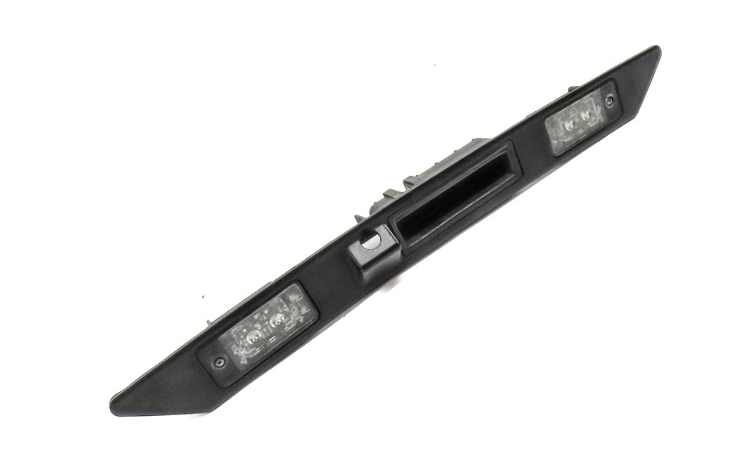 Thumbnail 3: 2014 AUDI Q7 (4L) REAR TAILGATE HATCH LID RELEASE HANDLE w/ LICENSE PLATE LIGHTS