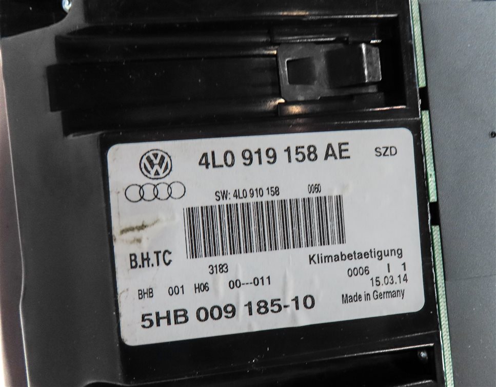 Thumbnail 7: 2013-2015 AUDI Q7 (4L) REAR HEATER A/C TEMPERATURE CONTROL PANEL (HEATED SEAT)