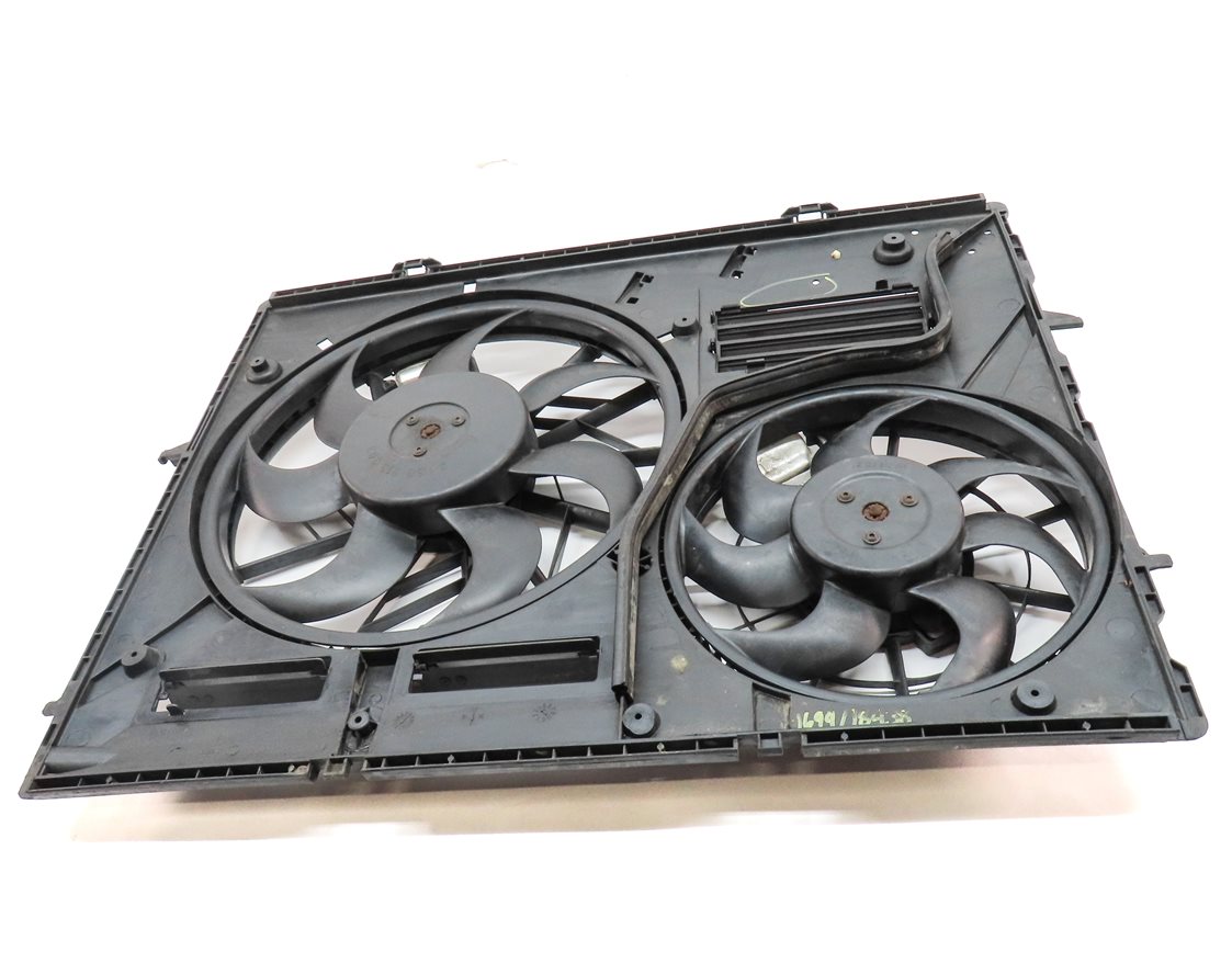 Thumbnail 2: 11-15 AUDI Q7 (4L) 3.0L ENGINE RADIATOR COOLING FAN (FOR MODELS w/ HITCH OPTION)