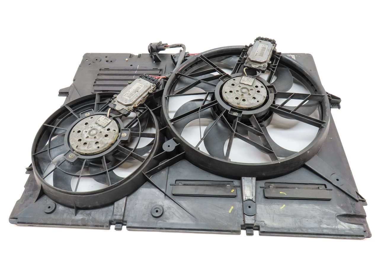 Thumbnail 5: 11-15 AUDI Q7 (4L) 3.0L ENGINE RADIATOR COOLING FAN (FOR MODELS w/ HITCH OPTION)