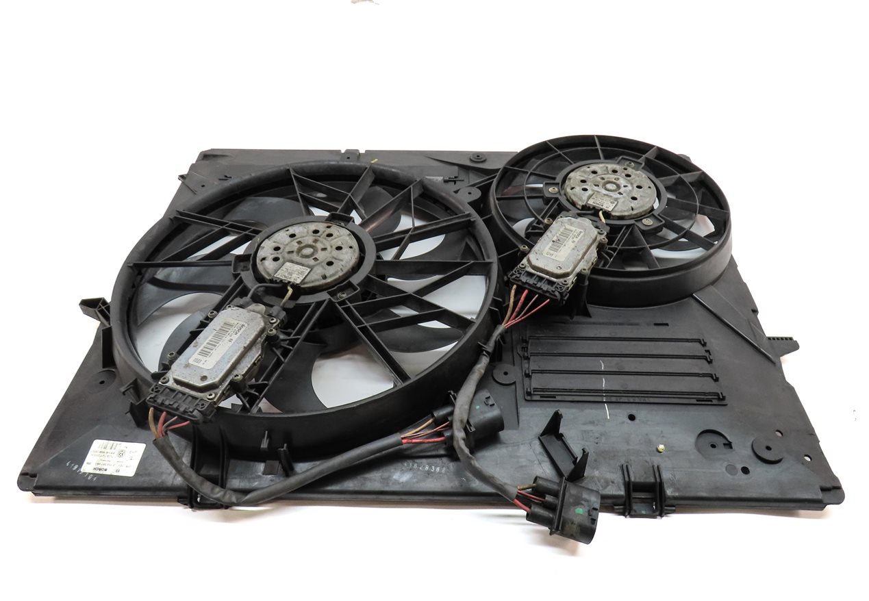 Thumbnail 6: 11-15 AUDI Q7 (4L) 3.0L ENGINE RADIATOR COOLING FAN (FOR MODELS w/ HITCH OPTION)