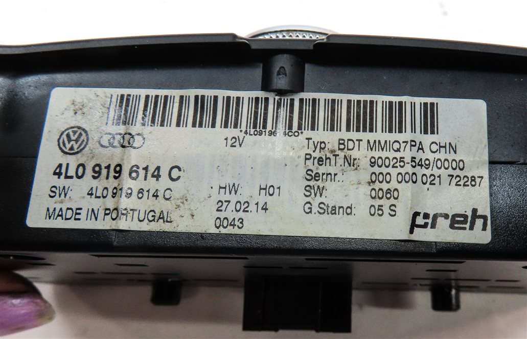 Thumbnail 6: 2012-2015 AUDI Q7 (4L) FRONT CENTER CONSOLE MMI MEDIA NAVIGATION CONTROL SWITCH