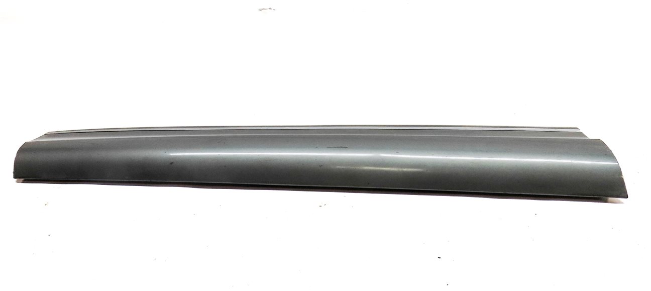 Thumbnail 4: 10-15 AUDI Q7 (4L) FRONT LEFT DRIVER LOWER EXTERIOR DOOR TRIM MOULDING (Gray)