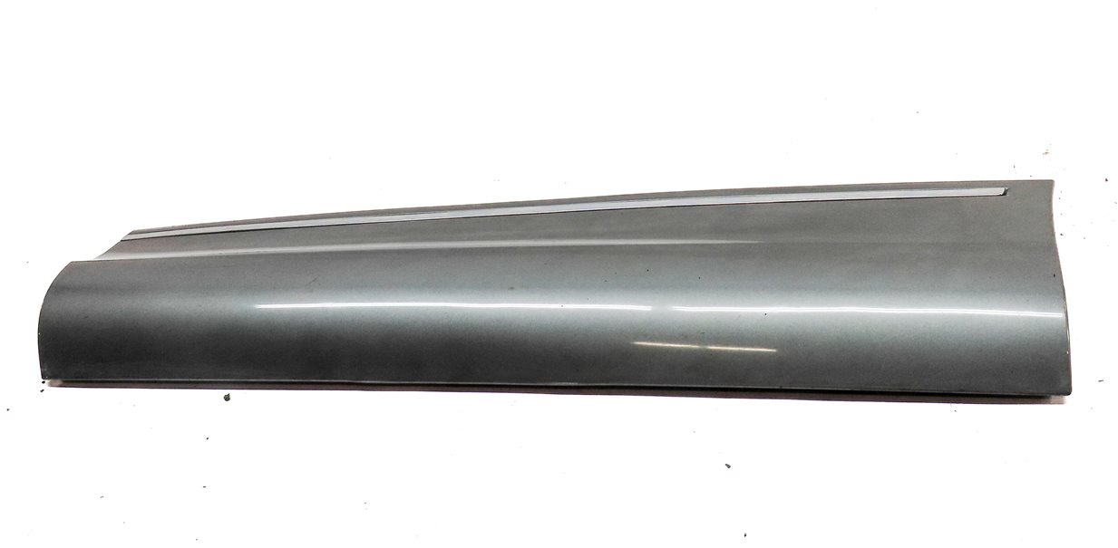 Thumbnail 4: 2010-2015 AUDI Q7 (4L) REAR LEFT LOWER DOOR MOULDING TRIM PANEL (Gray)